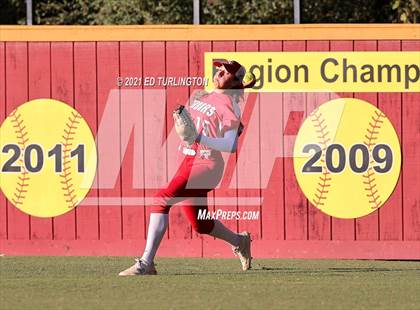 Thumbnail 1 in Lassiter vs. Glynn Academy photogallery.