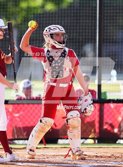 Thumbnail 1 in Lassiter vs. Glynn Academy photogallery.