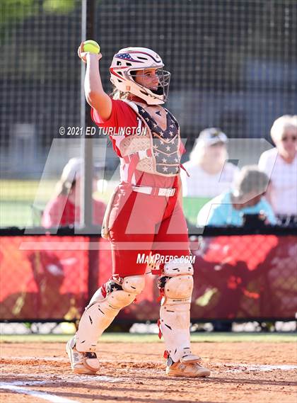 Thumbnail 1 in Lassiter vs. Glynn Academy photogallery.