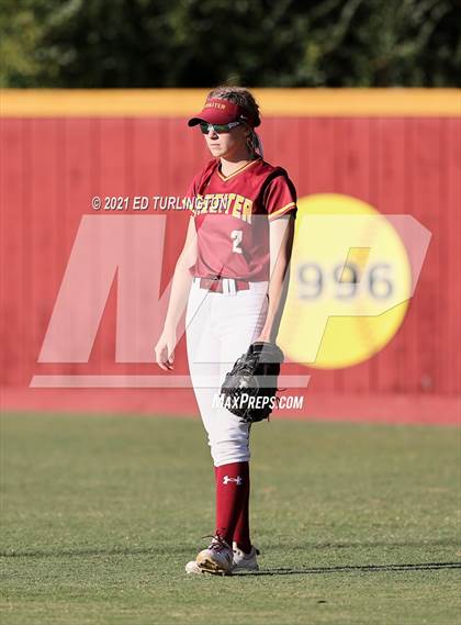 Thumbnail 3 in Lassiter vs. Glynn Academy photogallery.