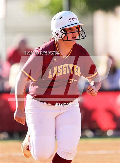 Thumbnail 1 in Lassiter vs. Glynn Academy photogallery.
