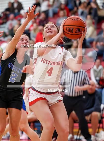 Thumbnail 1 in Gunter @ Pottsboro photogallery.