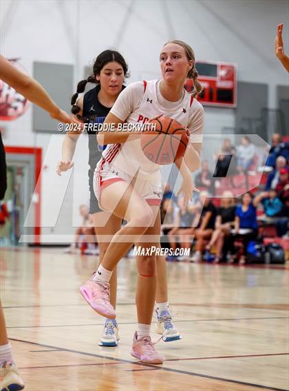 Thumbnail 2 in Gunter @ Pottsboro photogallery.