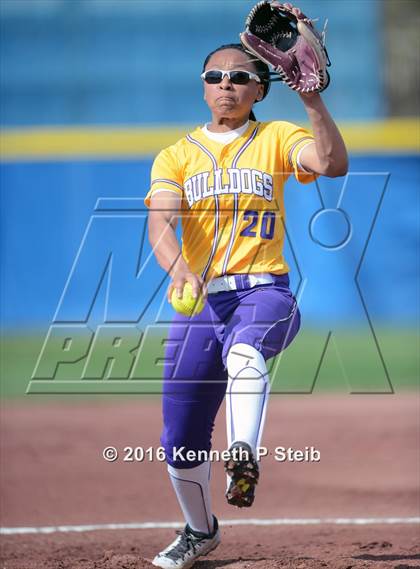 Thumbnail 2 in Lutcher vs East Ascension (SCC Jamboree) photogallery.