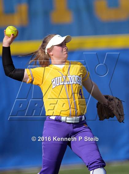 Thumbnail 3 in Lutcher vs East Ascension (SCC Jamboree) photogallery.