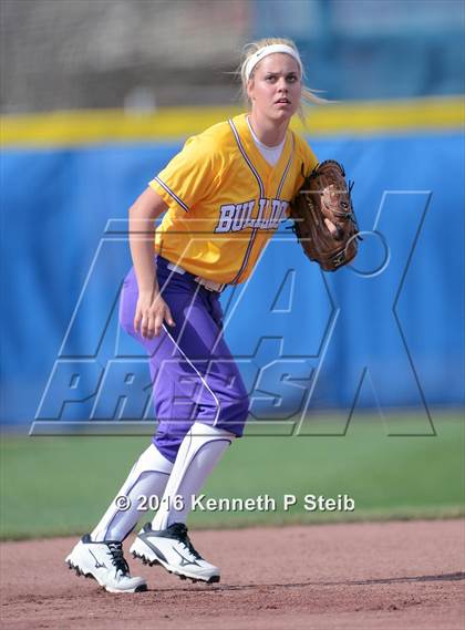 Thumbnail 3 in Lutcher vs East Ascension (SCC Jamboree) photogallery.