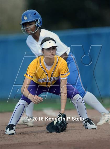 Thumbnail 2 in Lutcher vs East Ascension (SCC Jamboree) photogallery.