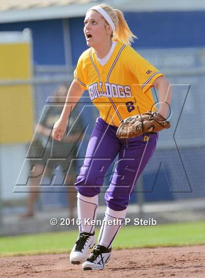 Thumbnail 3 in Lutcher vs East Ascension (SCC Jamboree) photogallery.