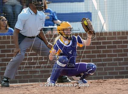 Thumbnail 3 in Lutcher vs East Ascension (SCC Jamboree) photogallery.