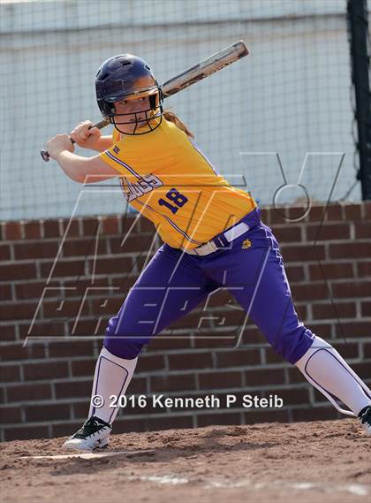 Thumbnail 3 in Lutcher vs East Ascension (SCC Jamboree) photogallery.