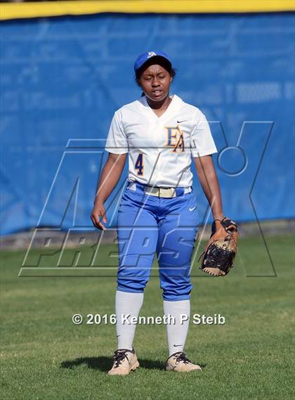 Thumbnail 3 in Lutcher vs East Ascension (SCC Jamboree) photogallery.