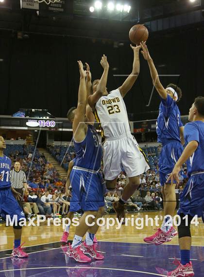 Thumbnail 2 in Bishop O'Dowd vs. Capital Christian (CIF NorCal Regional Open Division Final) photogallery.
