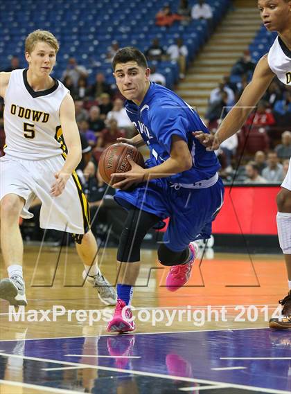Thumbnail 2 in Bishop O'Dowd vs. Capital Christian (CIF NorCal Regional Open Division Final) photogallery.