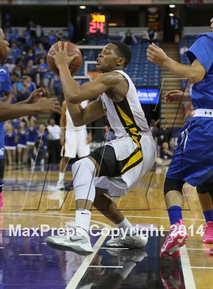 Thumbnail 2 in Bishop O'Dowd vs. Capital Christian (CIF NorCal Regional Open Division Final) photogallery.