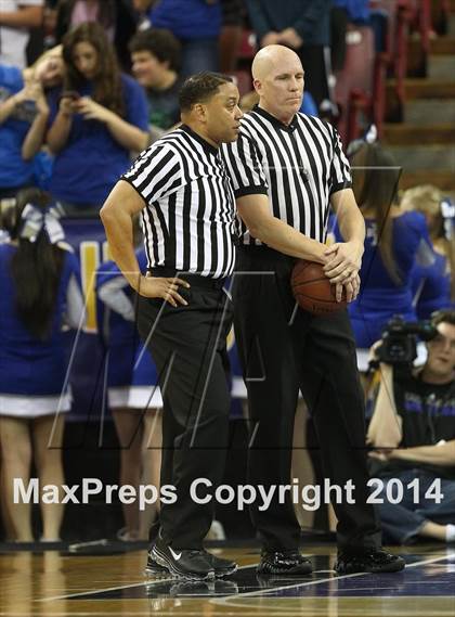 Thumbnail 2 in Bishop O'Dowd vs. Capital Christian (CIF NorCal Regional Open Division Final) photogallery.