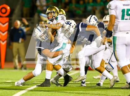 Thumbnail 1 in Central Catholic @ Holy Cross photogallery.