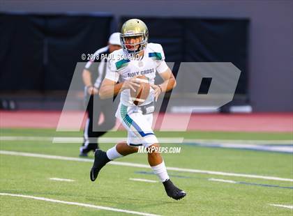 Thumbnail 1 in Central Catholic @ Holy Cross photogallery.