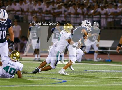 Thumbnail 1 in Central Catholic @ Holy Cross photogallery.