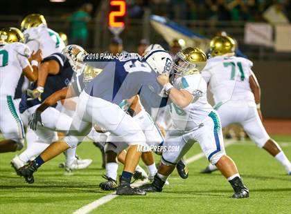 Thumbnail 2 in Central Catholic @ Holy Cross photogallery.