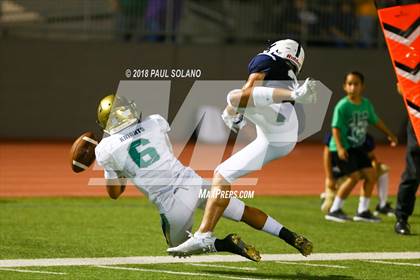 Thumbnail 1 in Central Catholic @ Holy Cross photogallery.