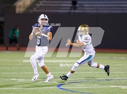 Thumbnail 3 in Central Catholic @ Holy Cross photogallery.