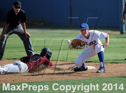 Thumbnail 3 in Oaks Christian vs. San Marino (CIF-SS D4 Second Round Playoff) photogallery.