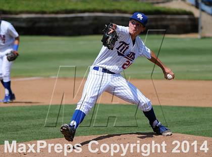 Thumbnail 3 in Oaks Christian vs. San Marino (CIF-SS D4 Second Round Playoff) photogallery.