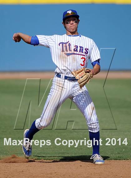 Thumbnail 1 in Oaks Christian vs. San Marino (CIF-SS D4 Second Round Playoff) photogallery.