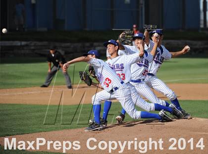 Thumbnail 3 in Oaks Christian vs. San Marino (CIF-SS D4 Second Round Playoff) photogallery.