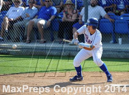 Thumbnail 1 in Oaks Christian vs. San Marino (CIF-SS D4 Second Round Playoff) photogallery.