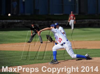 Thumbnail 2 in Oaks Christian vs. San Marino (CIF-SS D4 Second Round Playoff) photogallery.