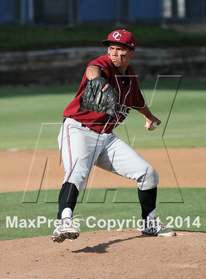 Thumbnail 3 in Oaks Christian vs. San Marino (CIF-SS D4 Second Round Playoff) photogallery.