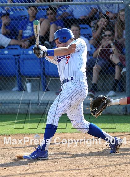 Thumbnail 3 in Oaks Christian vs. San Marino (CIF-SS D4 Second Round Playoff) photogallery.