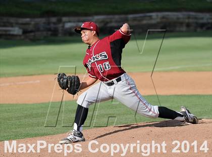 Thumbnail 3 in Oaks Christian vs. San Marino (CIF-SS D4 Second Round Playoff) photogallery.
