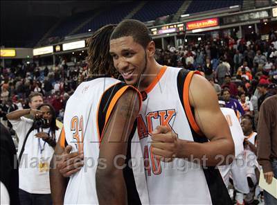 Thumbnail 1 in Dominguez vs. McClymonds (CIF State D1 Final) photogallery.