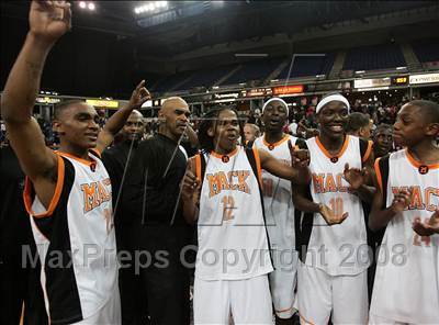 Thumbnail 2 in Dominguez vs. McClymonds (CIF State D1 Final) photogallery.