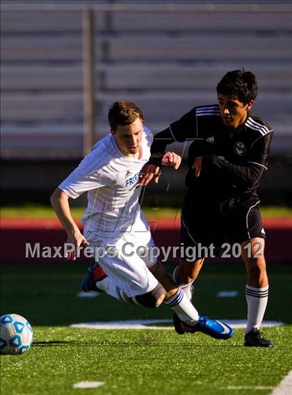 Thumbnail 3 in Friendswood vs Pasadena Memorial (Friendswood Invitational) photogallery.