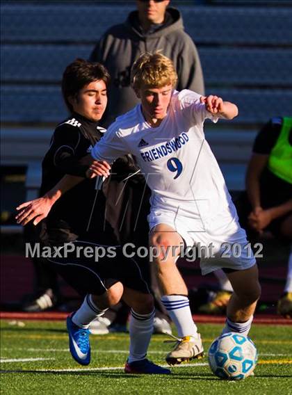 Thumbnail 1 in Friendswood vs Pasadena Memorial (Friendswood Invitational) photogallery.
