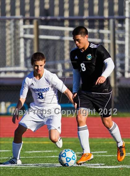 Thumbnail 1 in Friendswood vs Pasadena Memorial (Friendswood Invitational) photogallery.