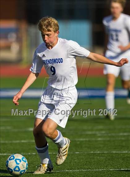 Thumbnail 1 in Friendswood vs Pasadena Memorial (Friendswood Invitational) photogallery.