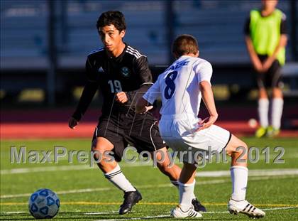 Thumbnail 3 in Friendswood vs Pasadena Memorial (Friendswood Invitational) photogallery.
