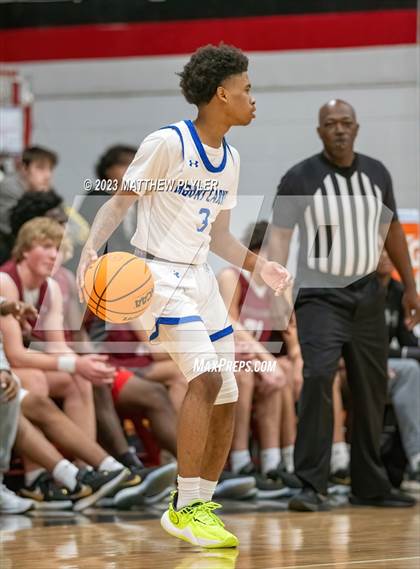 Thumbnail 2 in Porter-Gaud vs. Our Lady of Mount Carmel (Berean Christmas Showcase) photogallery.