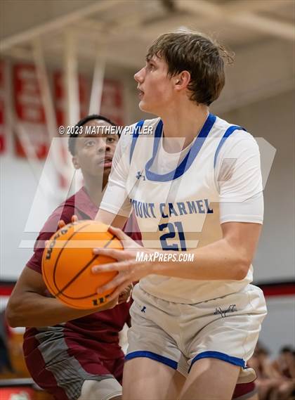 Thumbnail 2 in Porter-Gaud vs. Our Lady of Mount Carmel (Berean Christmas Showcase) photogallery.
