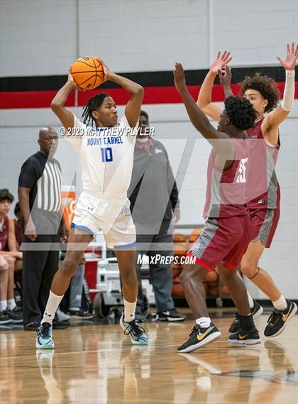 Thumbnail 2 in Porter-Gaud vs. Our Lady of Mount Carmel (Berean Christmas Showcase) photogallery.