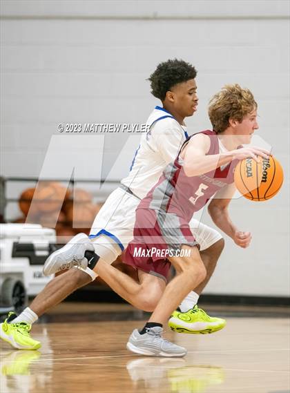 Thumbnail 3 in Porter-Gaud vs. Our Lady of Mount Carmel (Berean Christmas Showcase) photogallery.