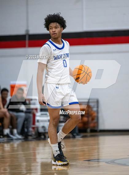 Thumbnail 3 in Porter-Gaud vs. Our Lady of Mount Carmel (Berean Christmas Showcase) photogallery.