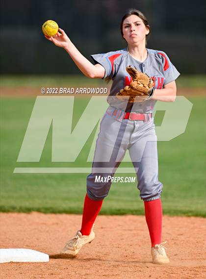 Thumbnail 3 in North Iredell @ East Lincoln photogallery.