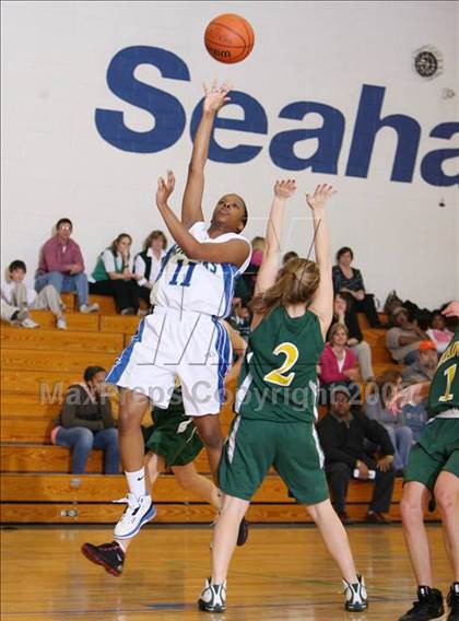 Thumbnail 3 in Broadwater Academy vs. Atlantic Shores Christian photogallery.