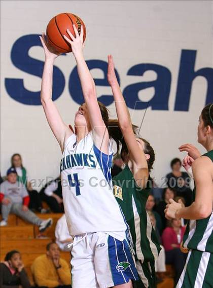 Thumbnail 3 in Broadwater Academy vs. Atlantic Shores Christian photogallery.