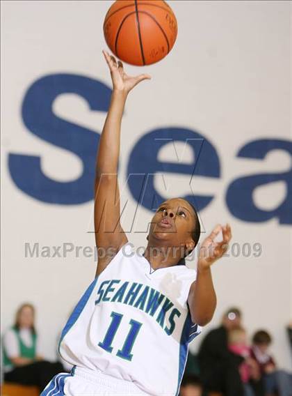 Thumbnail 2 in Broadwater Academy vs. Atlantic Shores Christian photogallery.